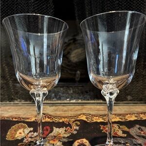 COPY - Platinum silver rimmed wine glasses